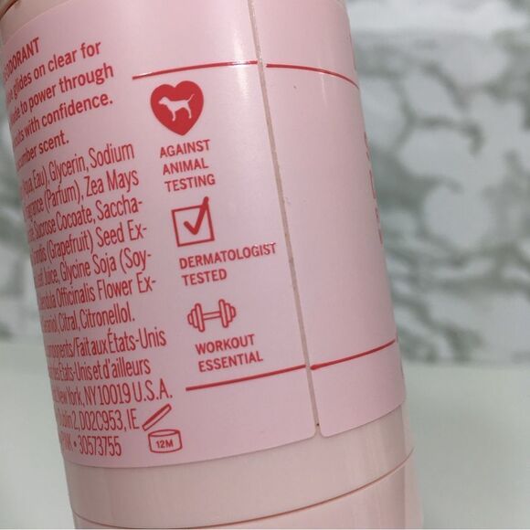 2 VS PINK SEAMLESS DEODORANT WITH ALOE WITH OUT ALUMINUM CUCUMBER SCENT NWT - Picture 7 of 7